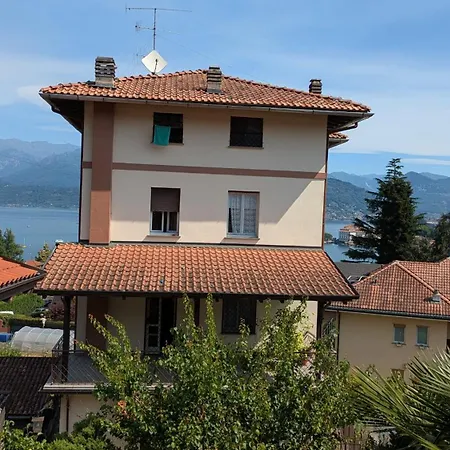 別荘 Casa Nicolo Vista ストレーザ
